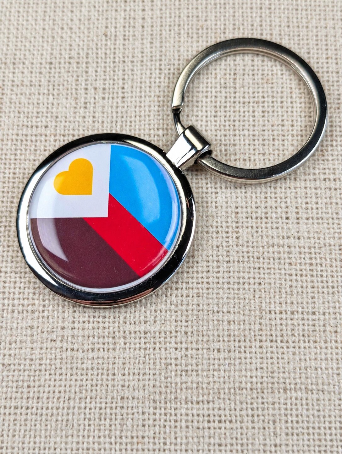 Polyamory Flag Keyring - Pride Themed - Large Resin Topped Keychain - New Heart Design