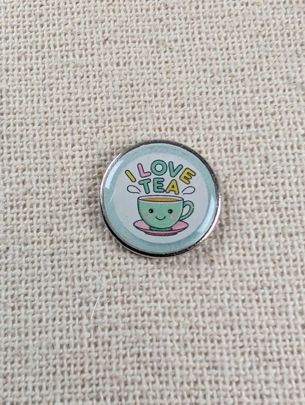 I Love Tea - Tea Lover Themed Badge - Large Resin Topped Pin Badge