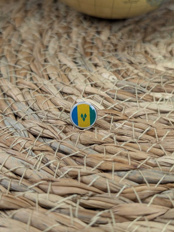 Saint Vincent and the Grenadines Flag Map pin For Wood Map