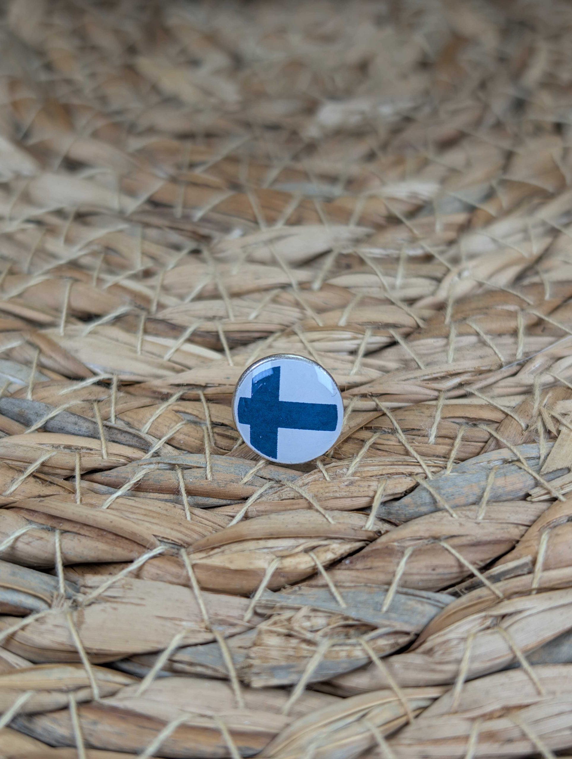 Finland Flag Map Pin for Wooden World Maps