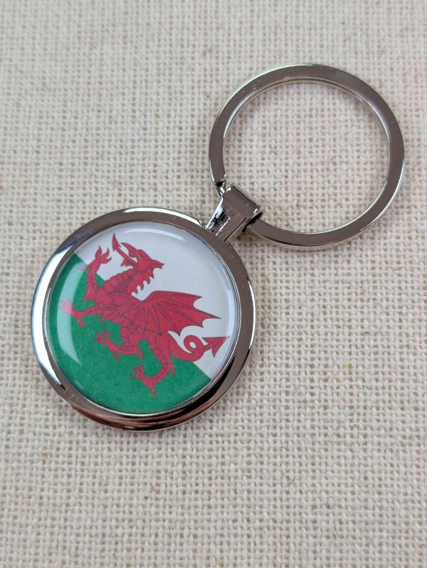 Wales Flag Keyring - Large Resin Topped Keychain - Welsh Flag