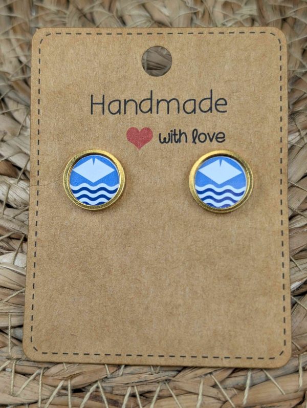 Isle of Wight Flag Stud Earrings - Handmade – Gold or Silver Colour - 12mm resin Gold Colour