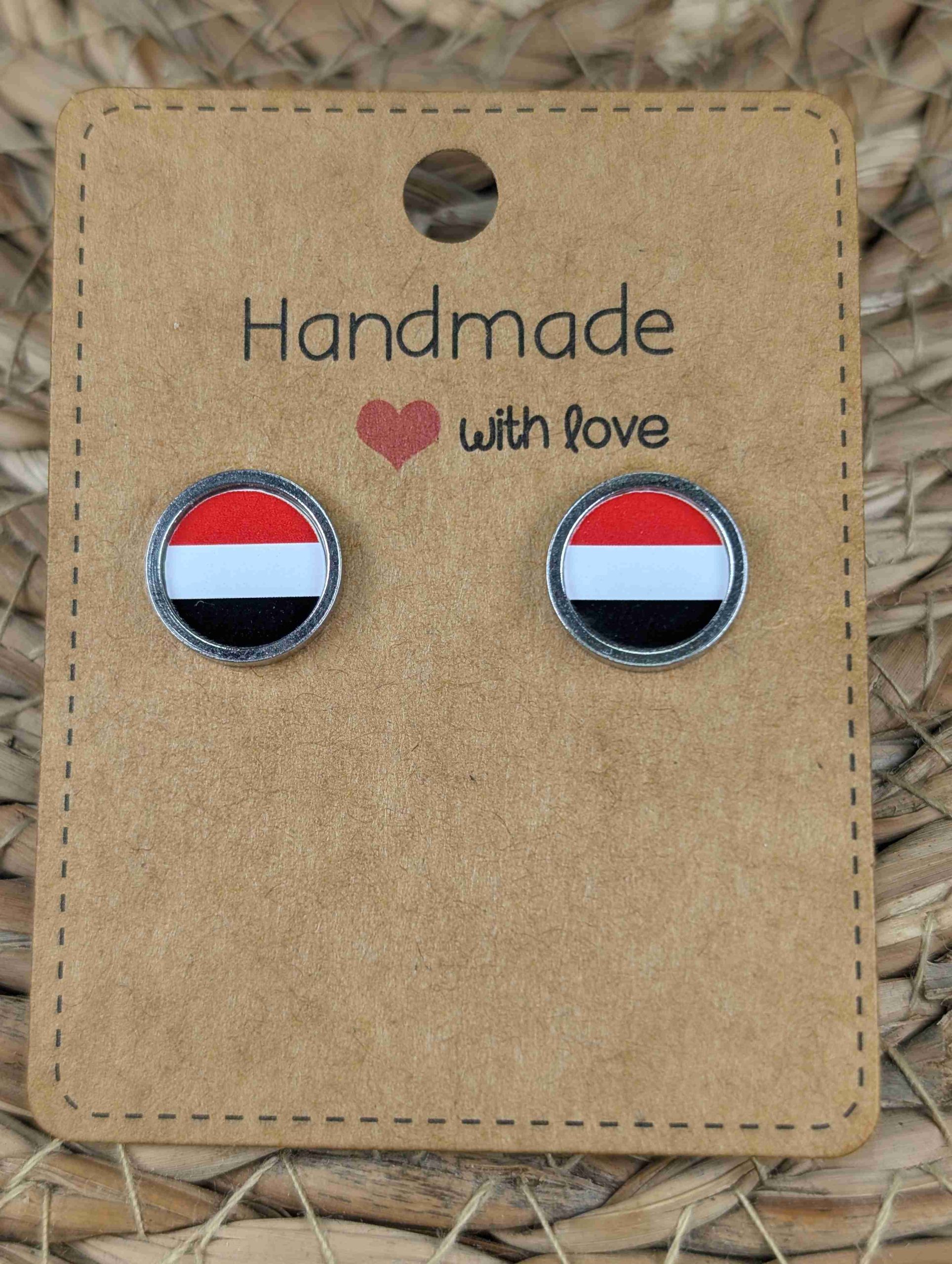 Yemen Flag Stud Earrings - Handmade - Gold or Silver Colour - 12mm resin Colour Colour